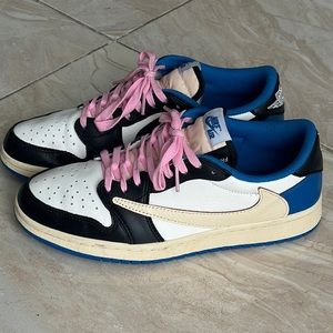 Fragment Design Travis Scott Air Jordan 1 Retro Low Nike Sneaker Sneakers Shoe